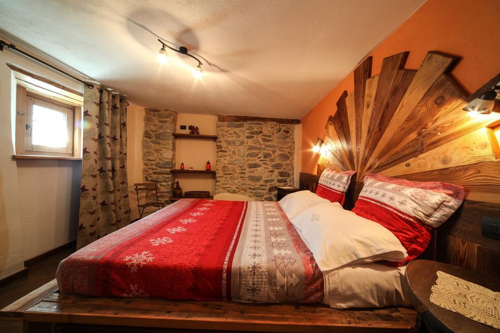Souvenir De Tsaneli Apartment Roisan Cameră foto