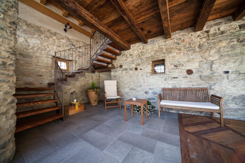 Souvenir De Tsaneli Apartment Roisan Cameră foto